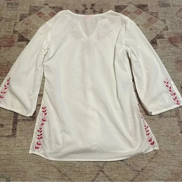 Y2K White embroidered floral blouse with pink accents size medium - Picture 7 of 12